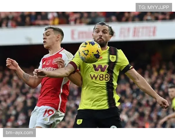 英超保级生死战：伯恩利拼尽全力，为留驻顶级联赛做最后冲刺