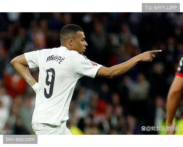 深度剖析巴黎豪门战术危机：姆巴佩缺阵后战术体系暴露致命短板，争冠之路前途渺茫？